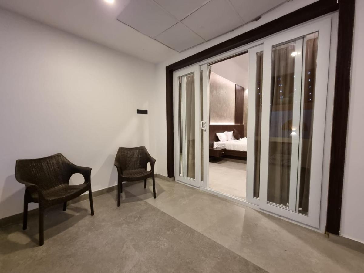 D Wayfarer Inn Resort イーロードゥ エクステリア 写真