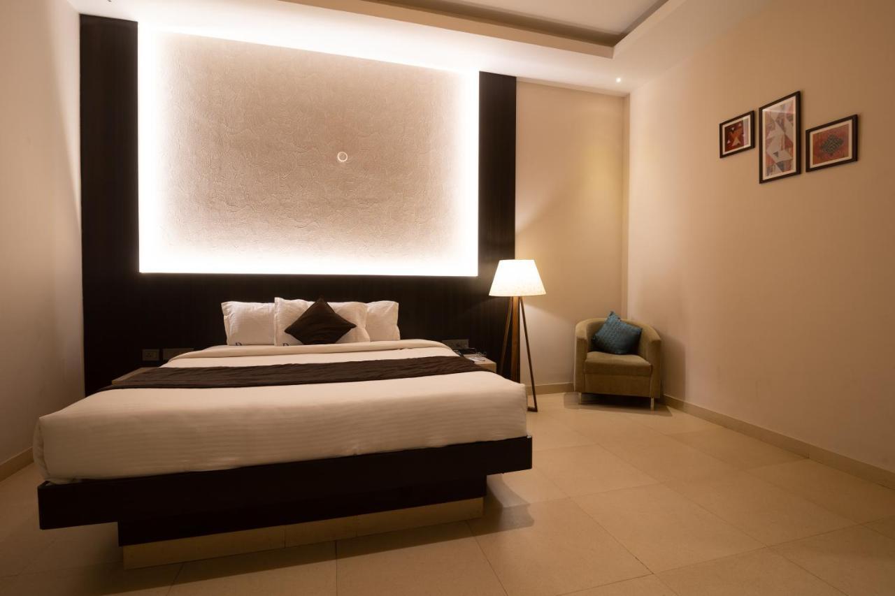 D Wayfarer Inn Resort イーロードゥ エクステリア 写真