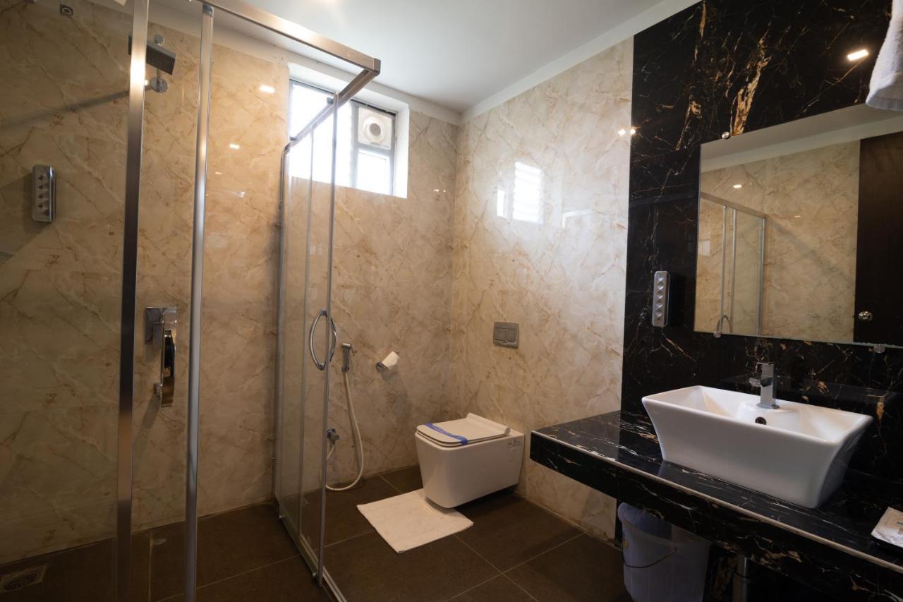 D Wayfarer Inn Resort イーロードゥ エクステリア 写真